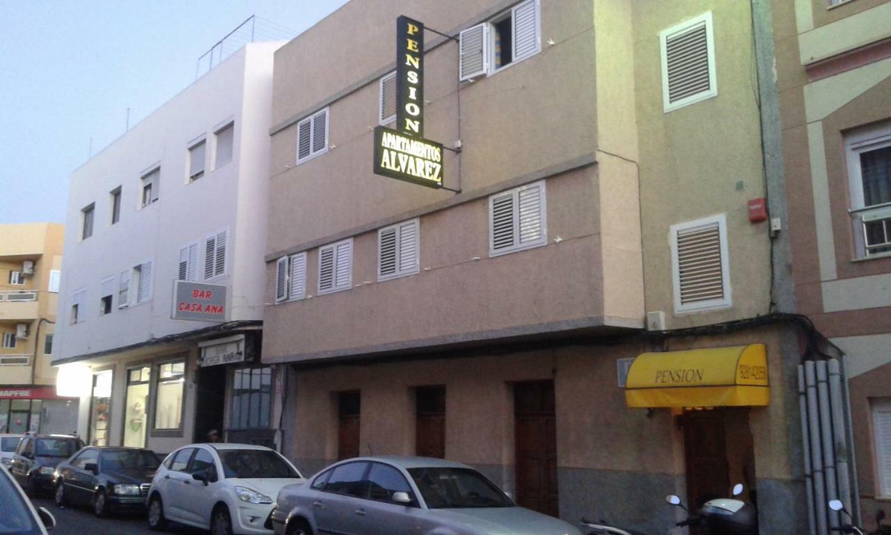 Pension Alvarez El Tablero  外观 照片